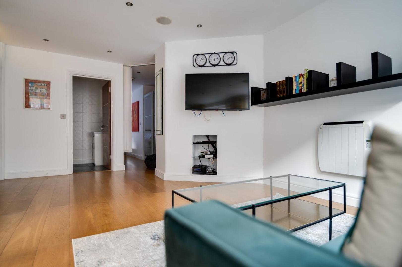 Apartamento Lovely Charing Cross